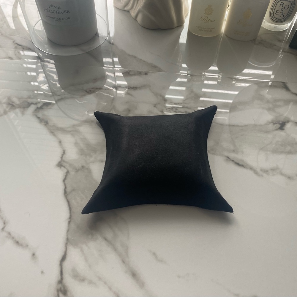 LEATHER VALET TRAY - Picture 2 of 2